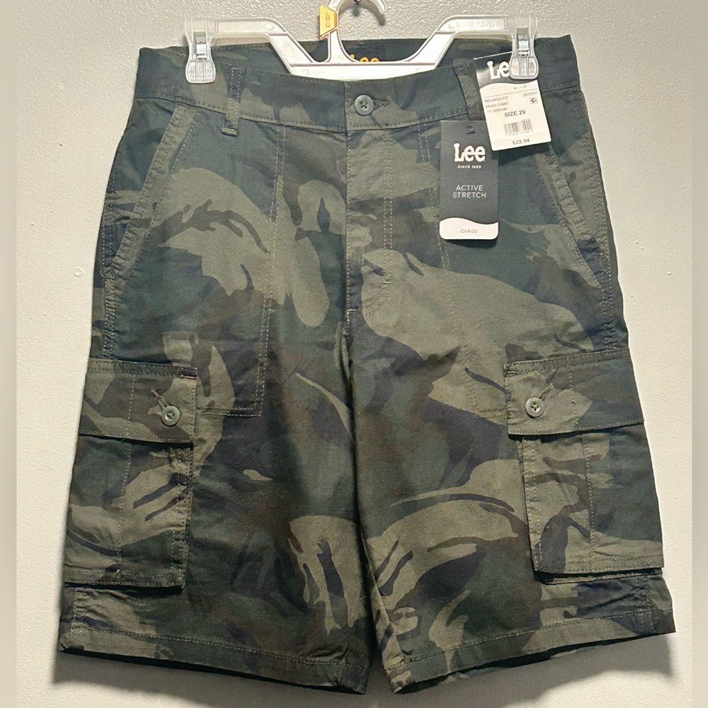 Lee Green Cargo Shorts Rugged Style